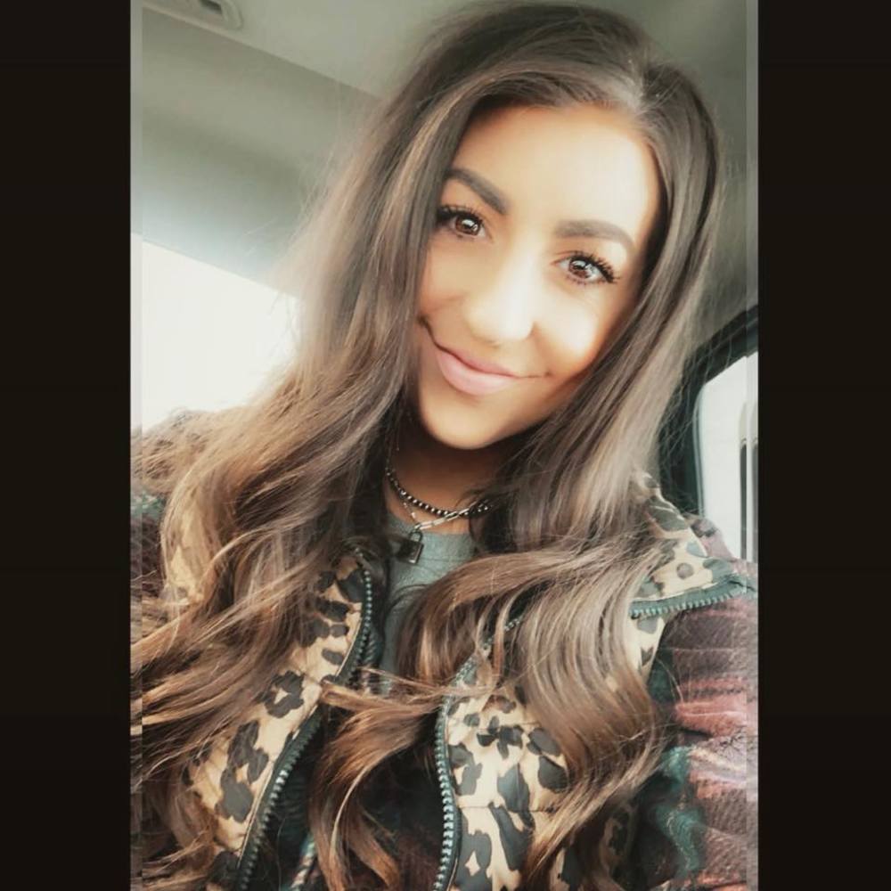 Meet your Posher, Emily